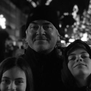 Meet your Posher, Robert